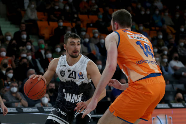 西甲俱乐部 西甲俱乐部