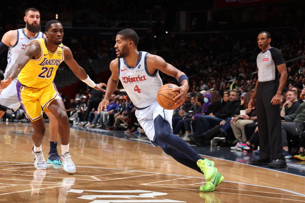 端表现出色 端表现出色